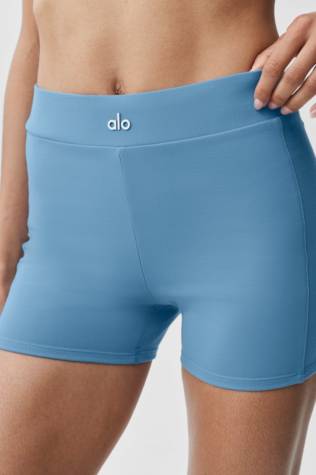 Alo Yoga 3" Airbrush High-Waist Aura Short in California Blue, product image 3 of 4