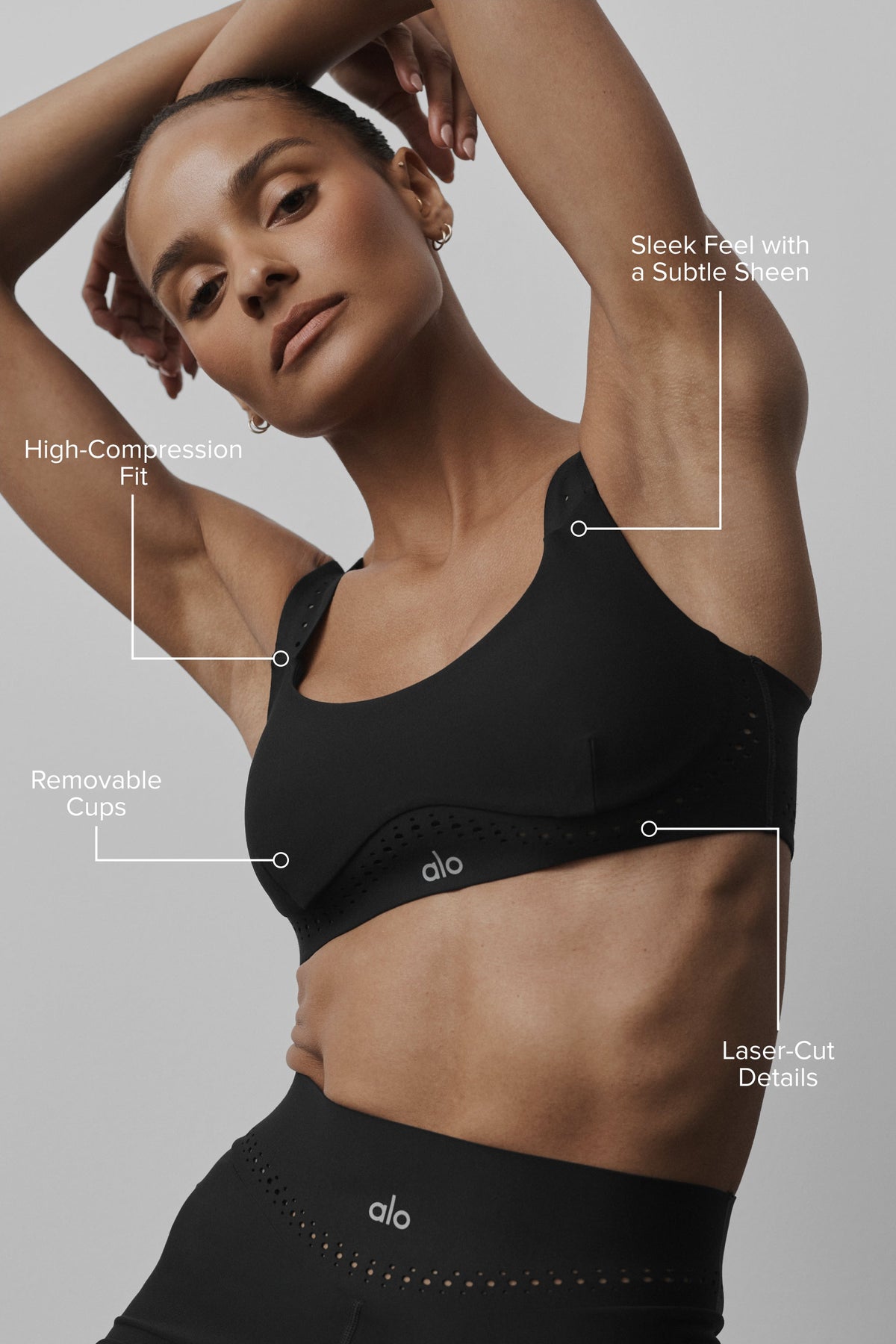 Alo Yoga Airlift Superstar Bra in Black, product image 2 of 4