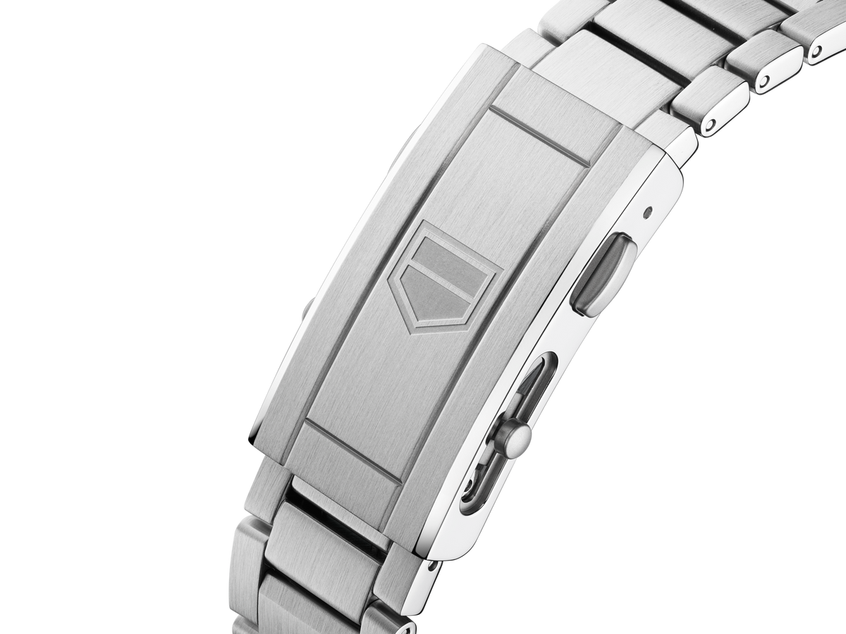 TAG Heuer Aquaracer Professional 300 GMT WBP5114.BA0013 clasp