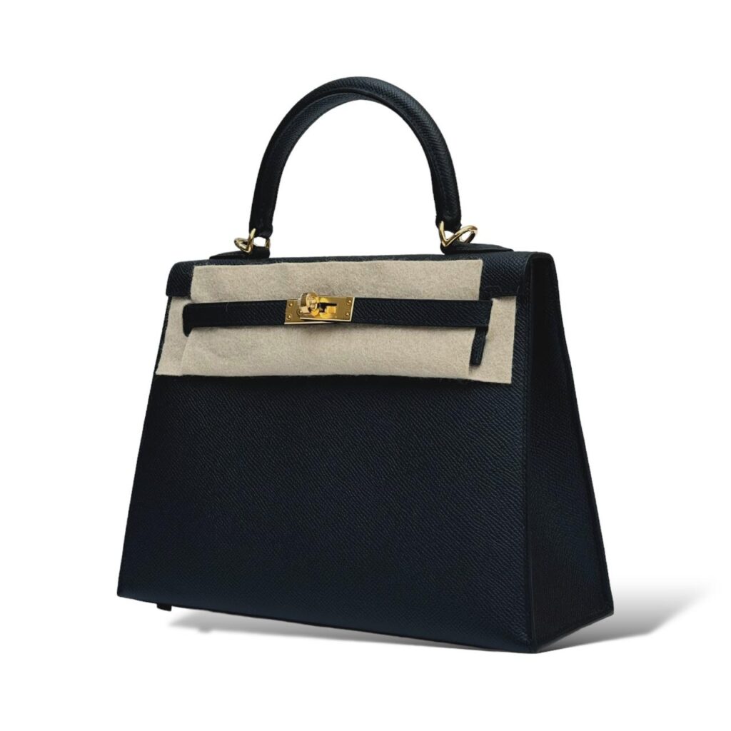 Hermès Kelly 25 – Black Epsom Gold Hardware
