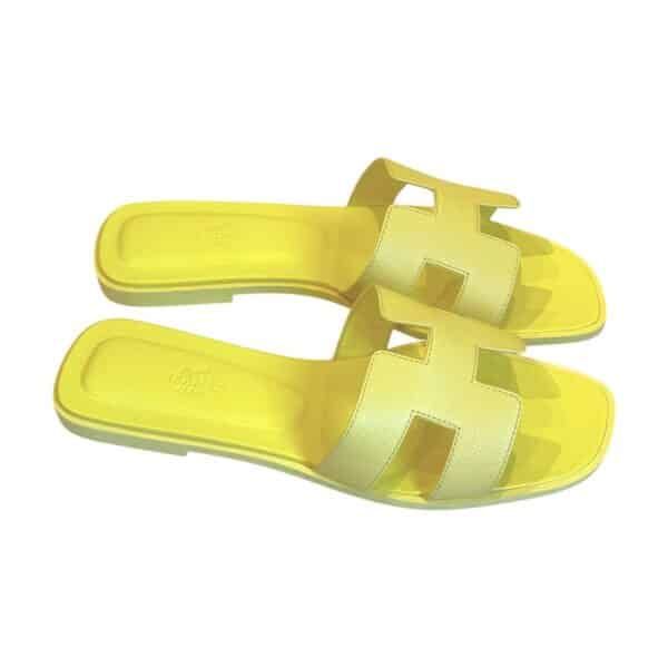 Hermès Oran Sandals – Jaune Curcuma Calfskin Elegance (EU 35-42) - Zeuskicks