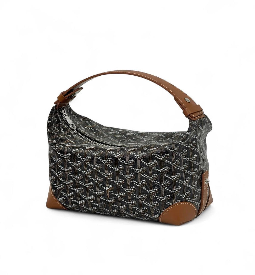 Goyard Cosmetic Bag – Compact & Chic - Zeuskicks