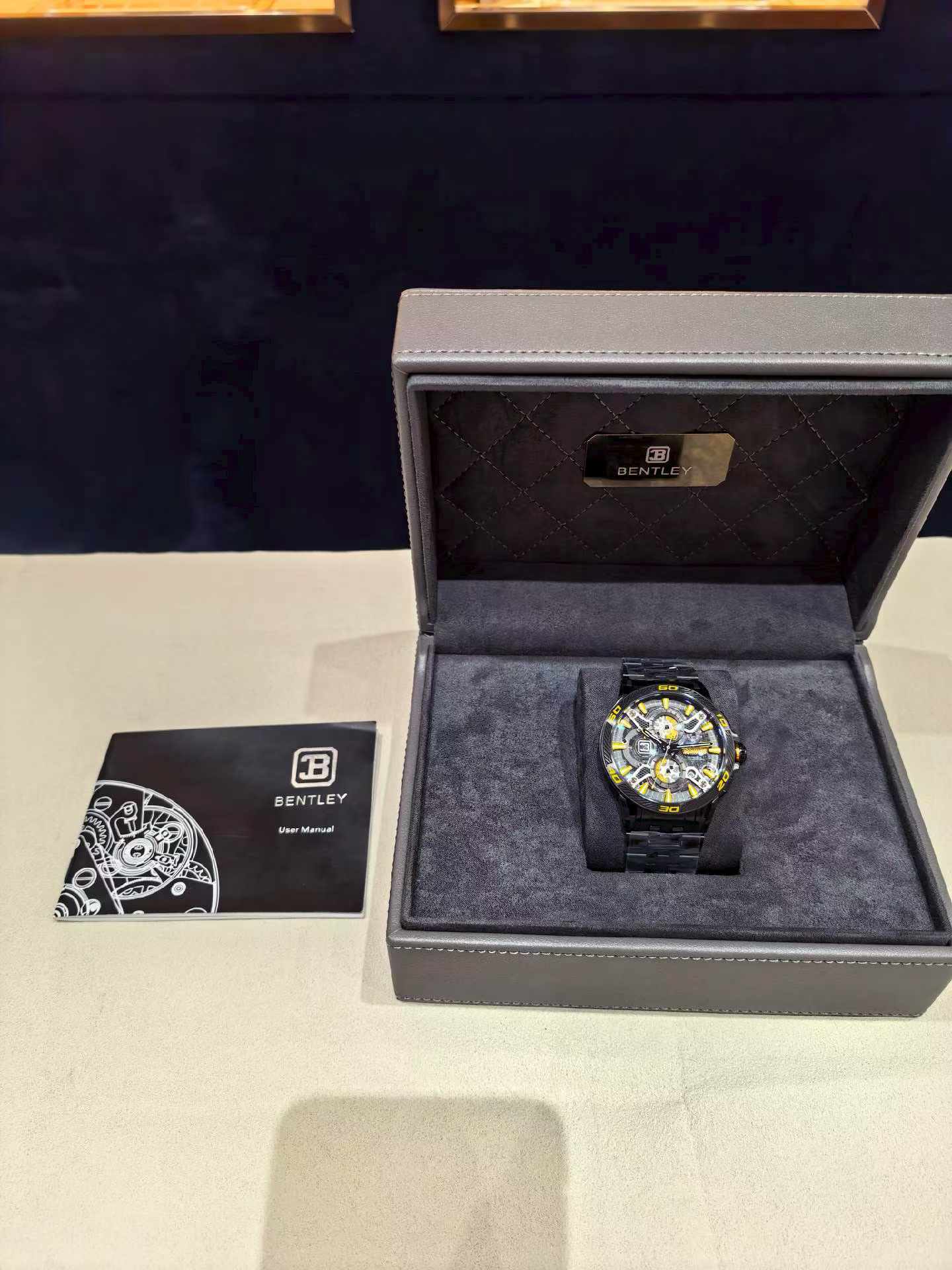 Bentley BL-40-28 watch