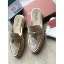 Loro Piana Summer Charm Walk Flats – Windy Dunes Leather Edition