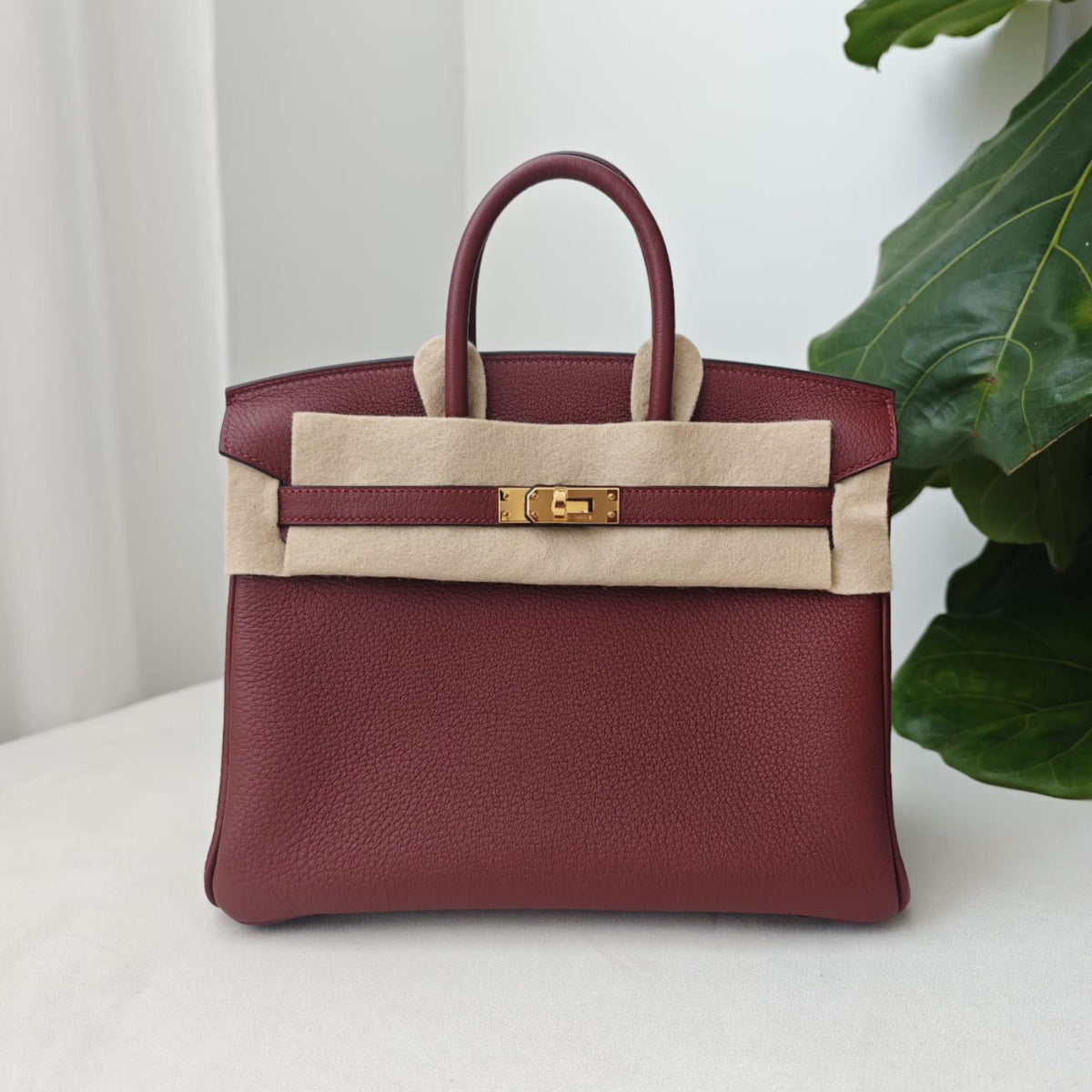 Hermès Birkin 25 – Rouge H Togo Leather with Gold Hardware - Zeuskicks