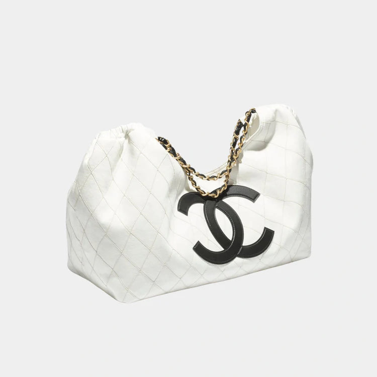 CHANEL Small Tote Bag – Denim Calfskin & Gold Metal (Coco Beach 2026) - Zeuskicks