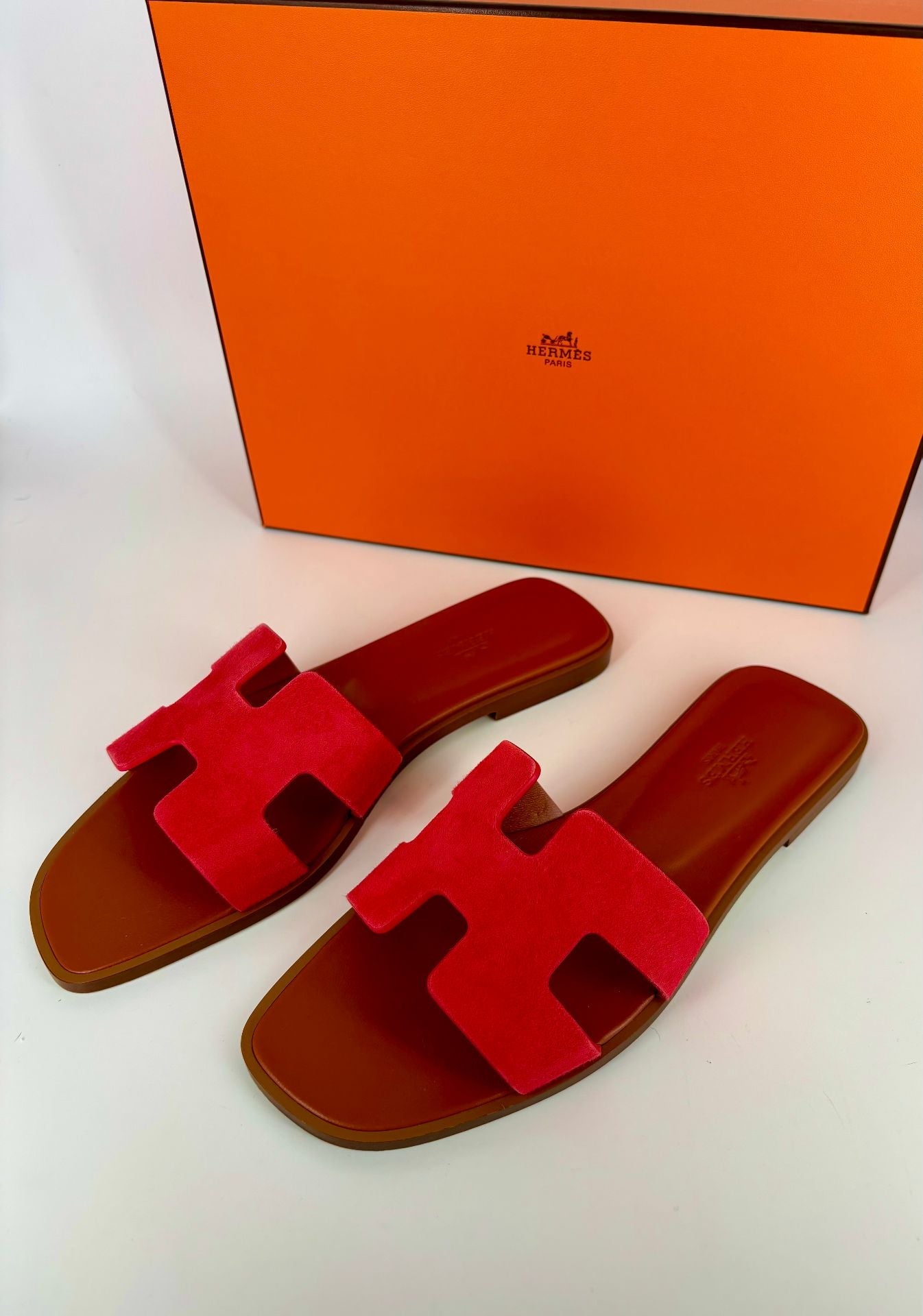 Hermès Oran Sandals – Red Suede Leather Edition
