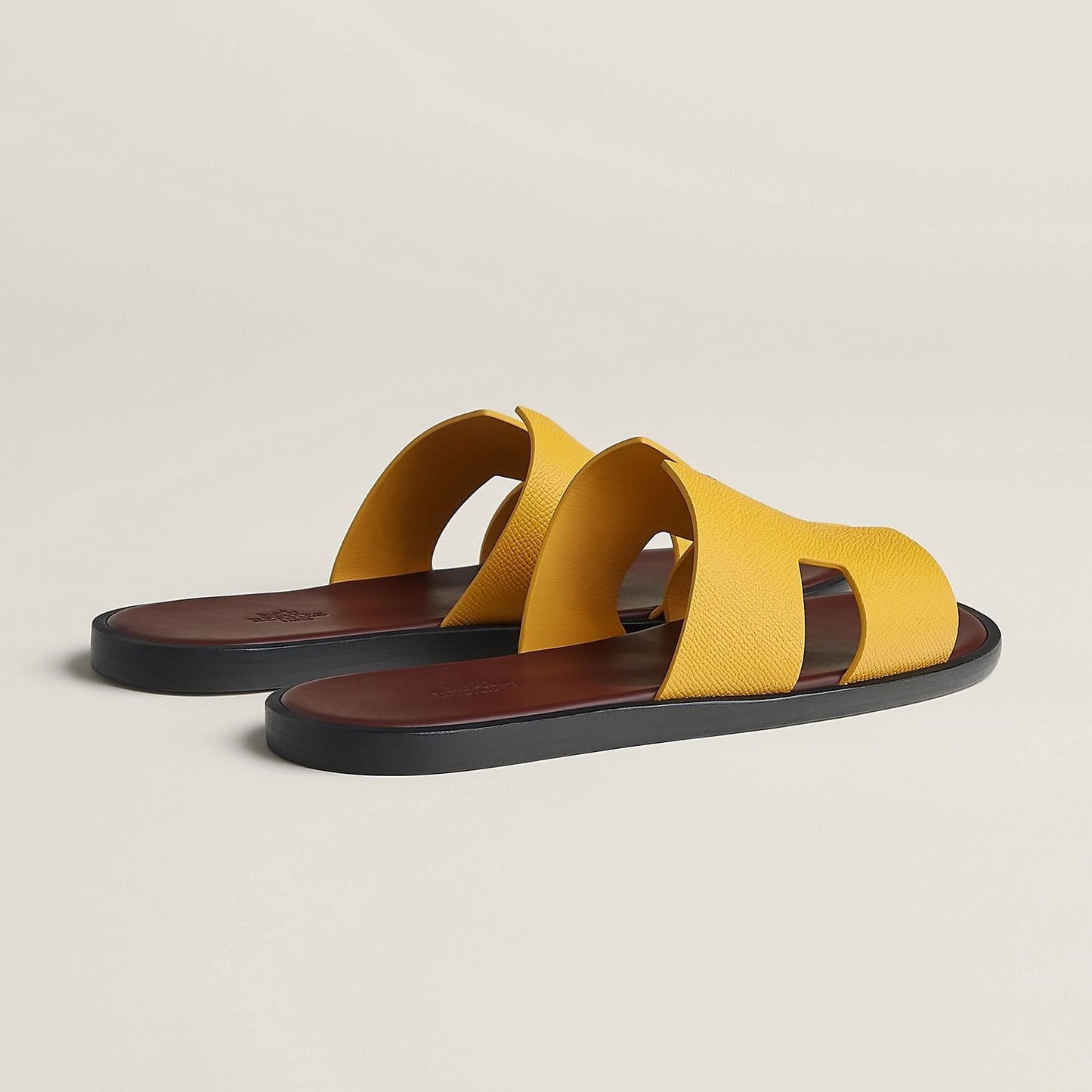 Hermès Izmir Sandals – Jaune Soleil Leather Edition