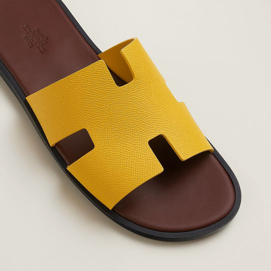 Hermès Izmir Sandals – Jaune Soleil Leather Edition