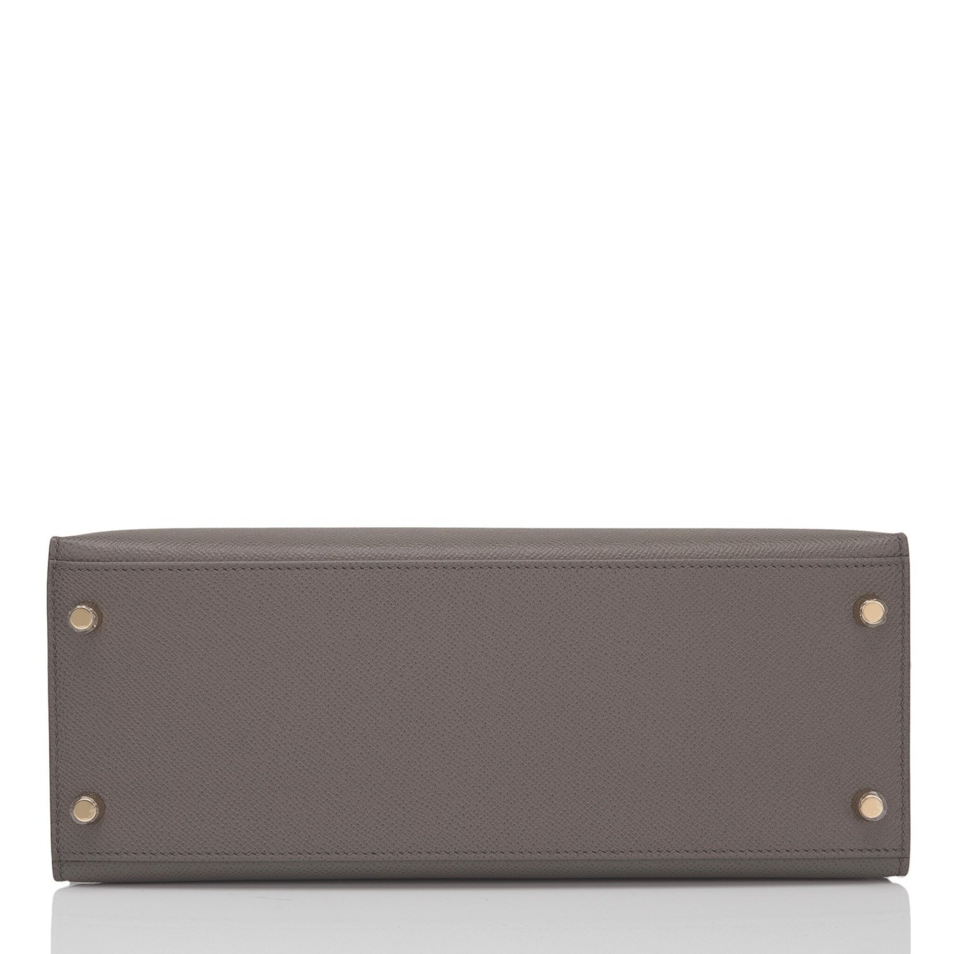 Hermès Kelly 28 – Etain Sellier Epsom Leather with Gold Hardware - Zeuskicks