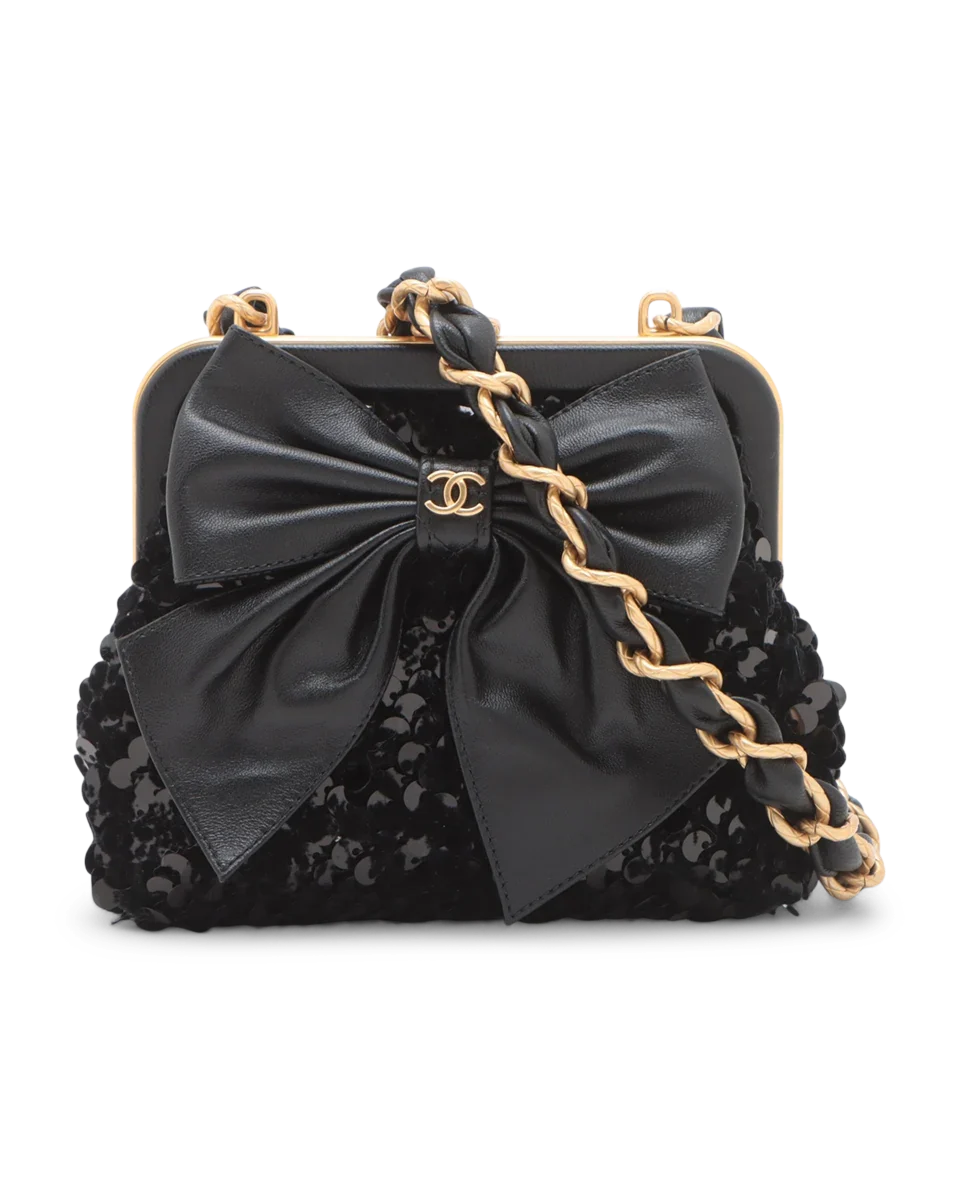 Chanel Clutch with Chain – Black