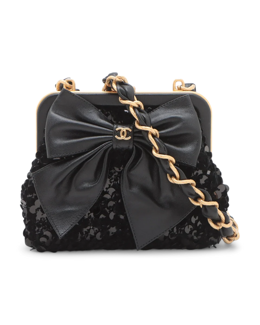 Chanel Clutch with Chain – Black