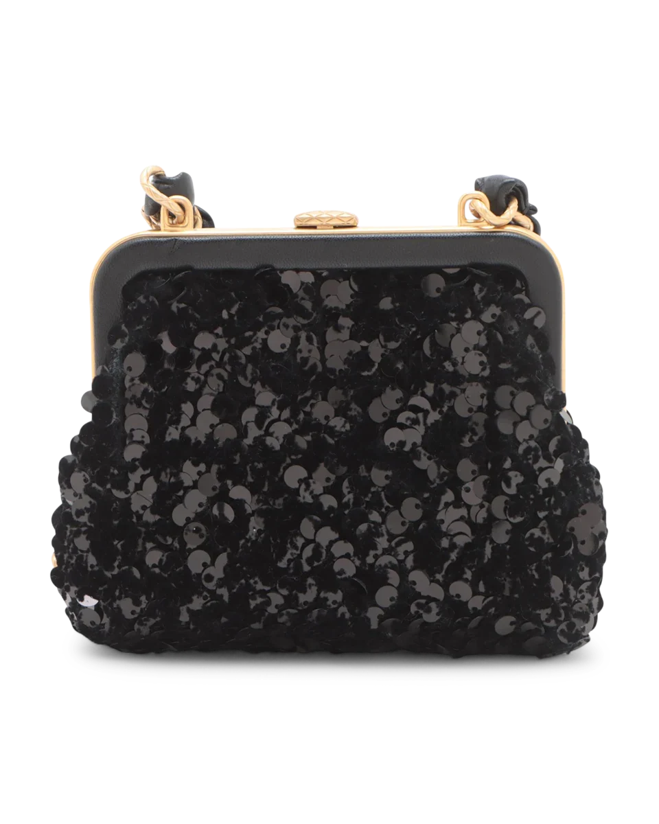 Chanel Clutch with Chain – Black