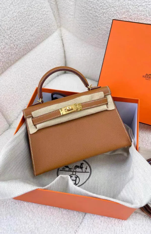 Hermès Mini Kelly 25 – Gold Epsom Leather with Gold Hardware - Zeuskicks