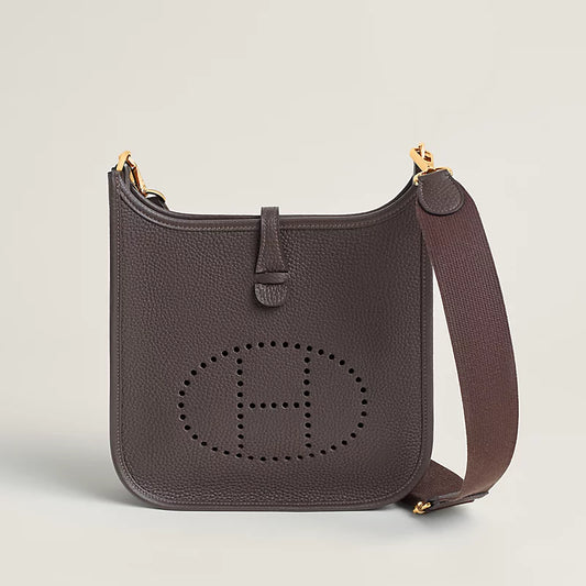 Hermes Evelyne 23 Poche III Bag – Taurillon Clémence Leather - Zeuskicks
