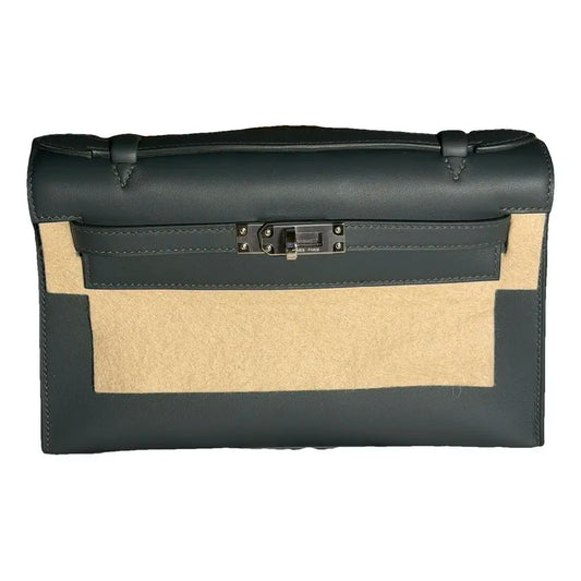 Hermès Kelly Pochette – Swift Leather Clutch in Vert Mangrove