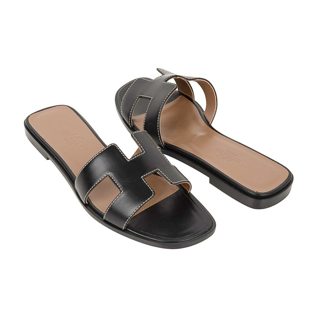 Hermès Oran Sandals – Black Calfskin with White Top Stitch