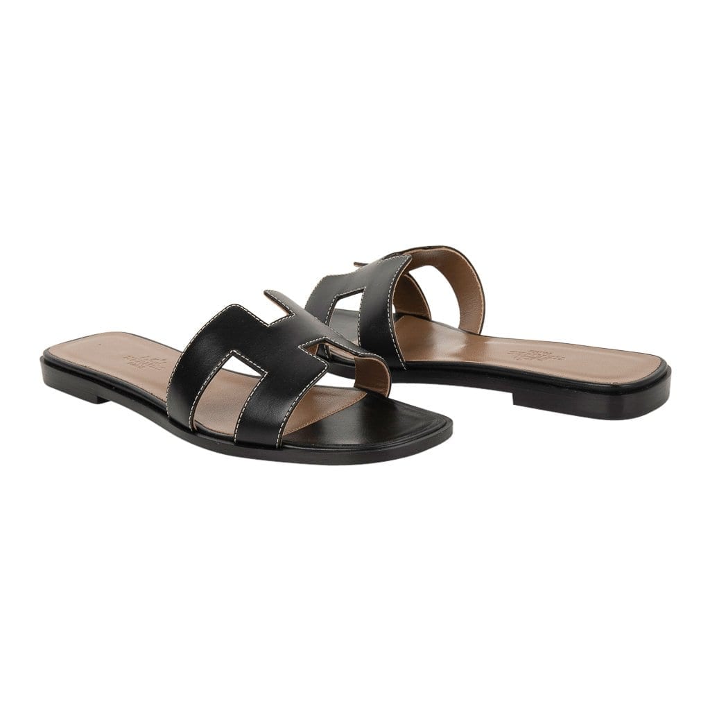 Hermès Oran Sandals – Black Calfskin with White Top Stitch