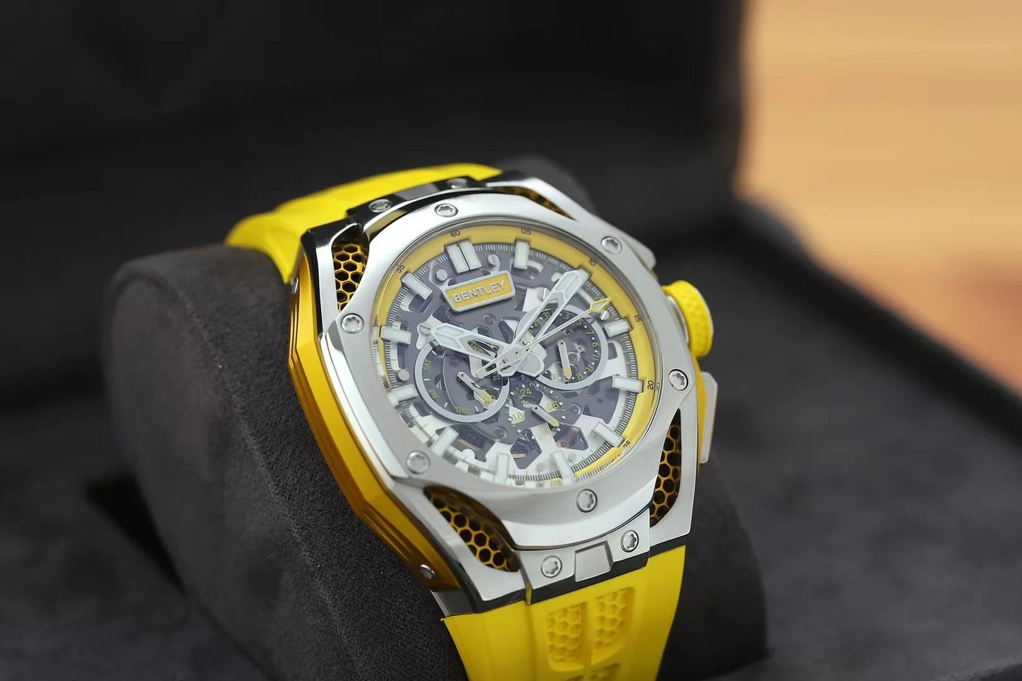 Men’sc BL 50-56 Automatic Watch