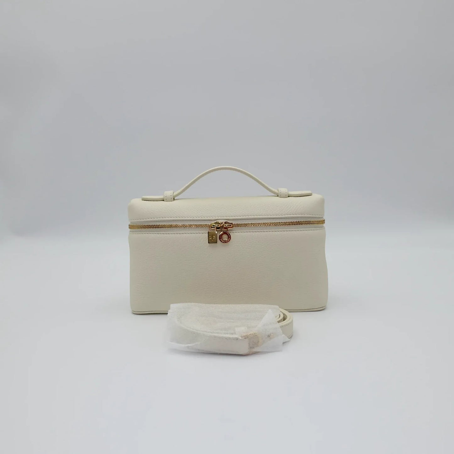 Loro Piana Extra Pocket 19 – Whispering White