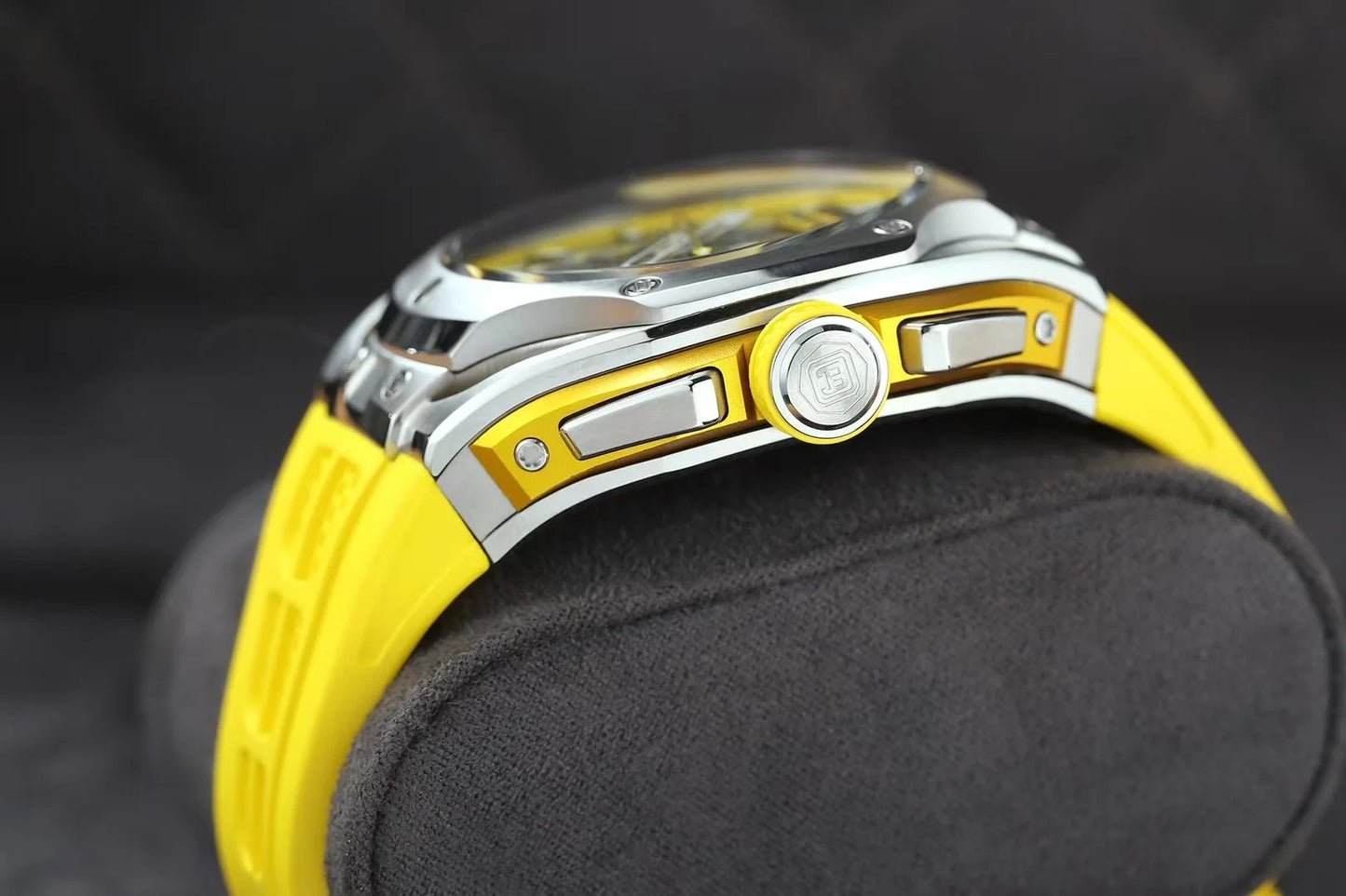 Men’sc BL 50-56 Automatic Watch