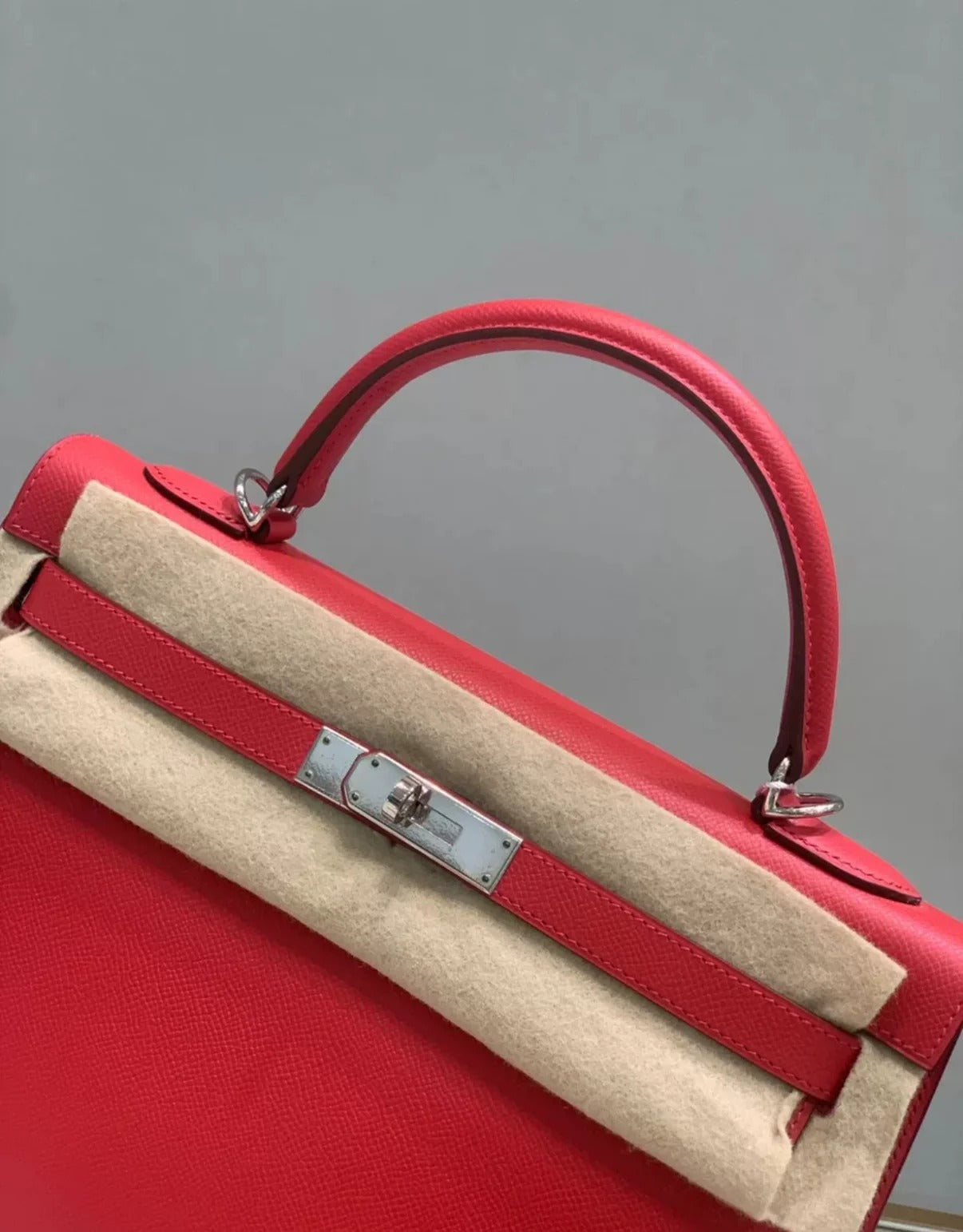 Hermès Kelly 32 – Red Epsom Leather with Palladium Hardware