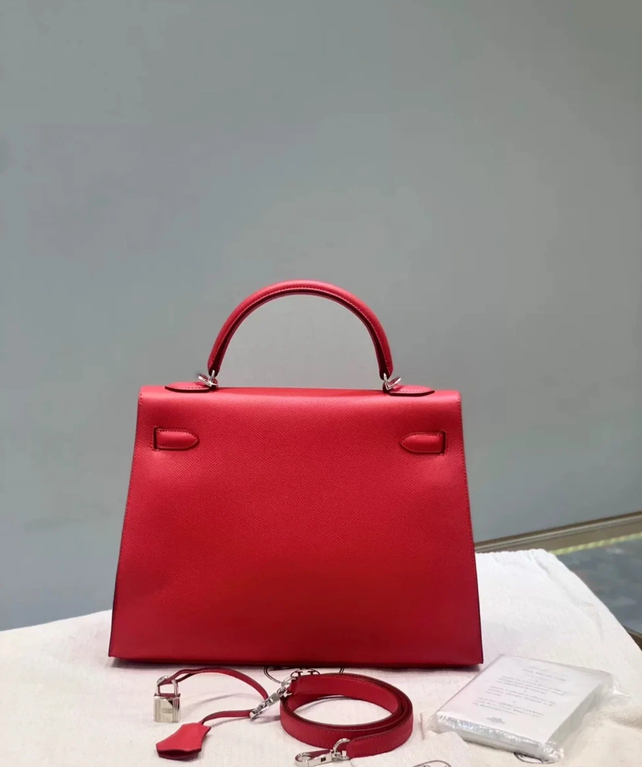 Hermès Kelly 32 – Red Epsom Leather with Palladium Hardware
