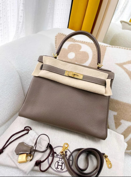 Hermès Kelly 28 – Etoupe Togo Leather with Gold Hardware - Zeuskicks