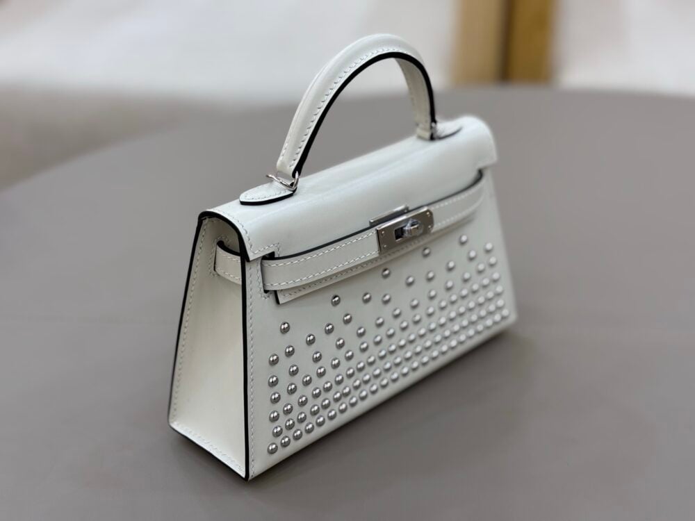 Hermès Kelly 20 Studded – Noir Box Leather with Palladium Hardware - Zeuskicks