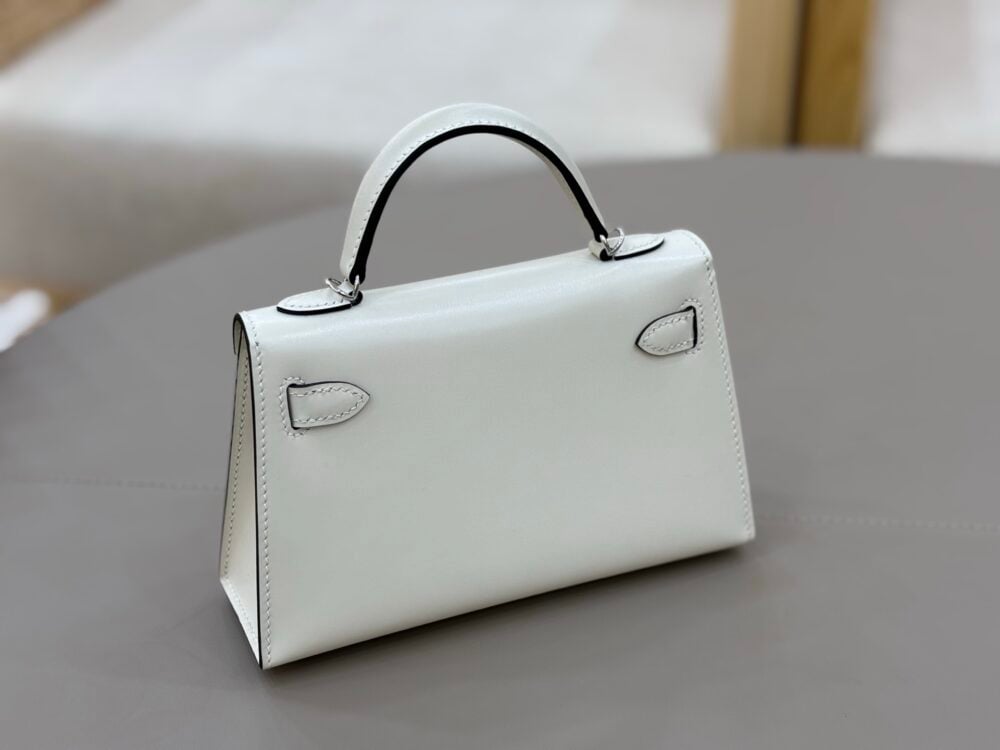 Hermès Kelly 20 Studded – Noir Box Leather with Palladium Hardware - Zeuskicks