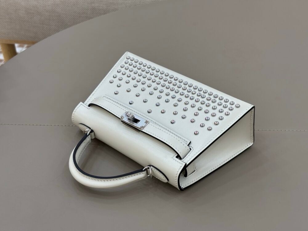 Hermès Kelly 20 Studded – Noir Box Leather with Palladium Hardware - Zeuskicks