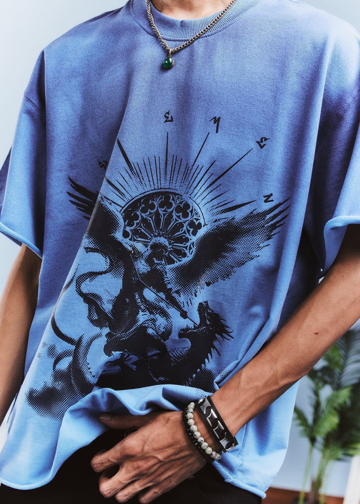 Keres T-shirt by EVEMEN