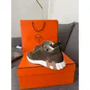 Hermès Bouncing Sneakers – Khaki Ribbed Fabric & Beige H Edition