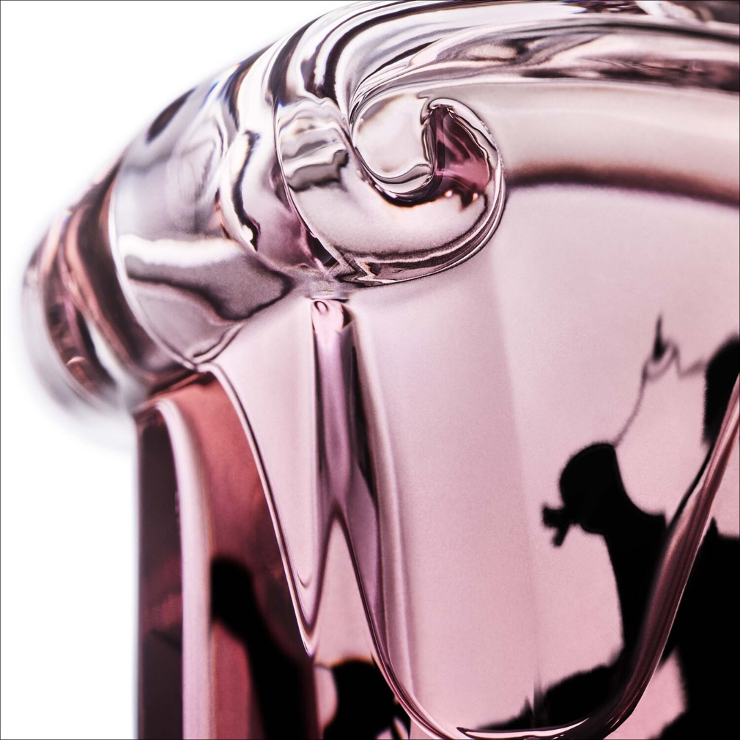 Guerlain La Petite Robe Noire Eau de Parfum for Women — image 2