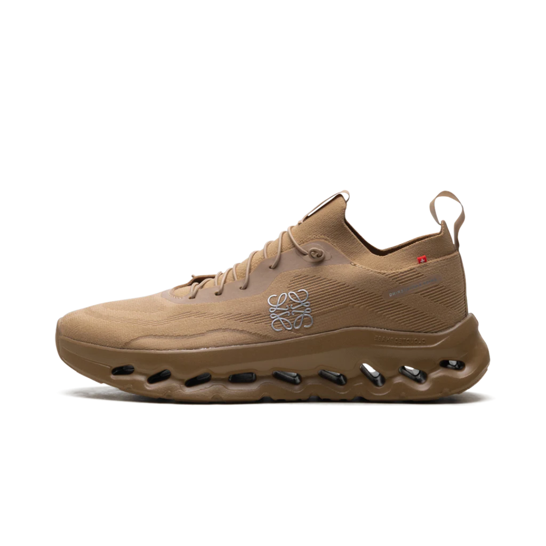 On Running Cloudtilt LOEWE Dark Sand by ON