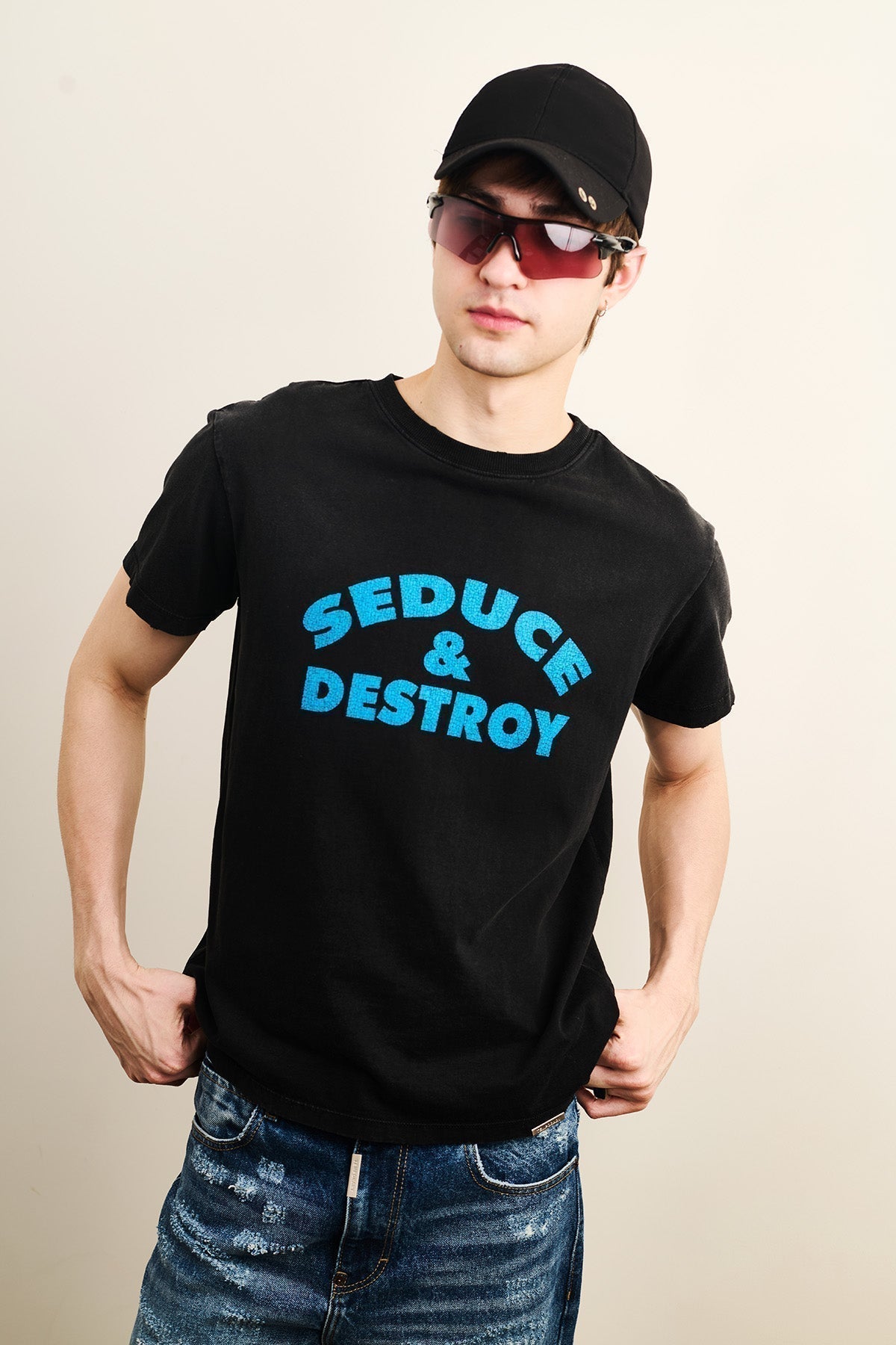 🖤 Track 01: Seduce & Destroy Vintage Tee: Unisex by Temporary Clo