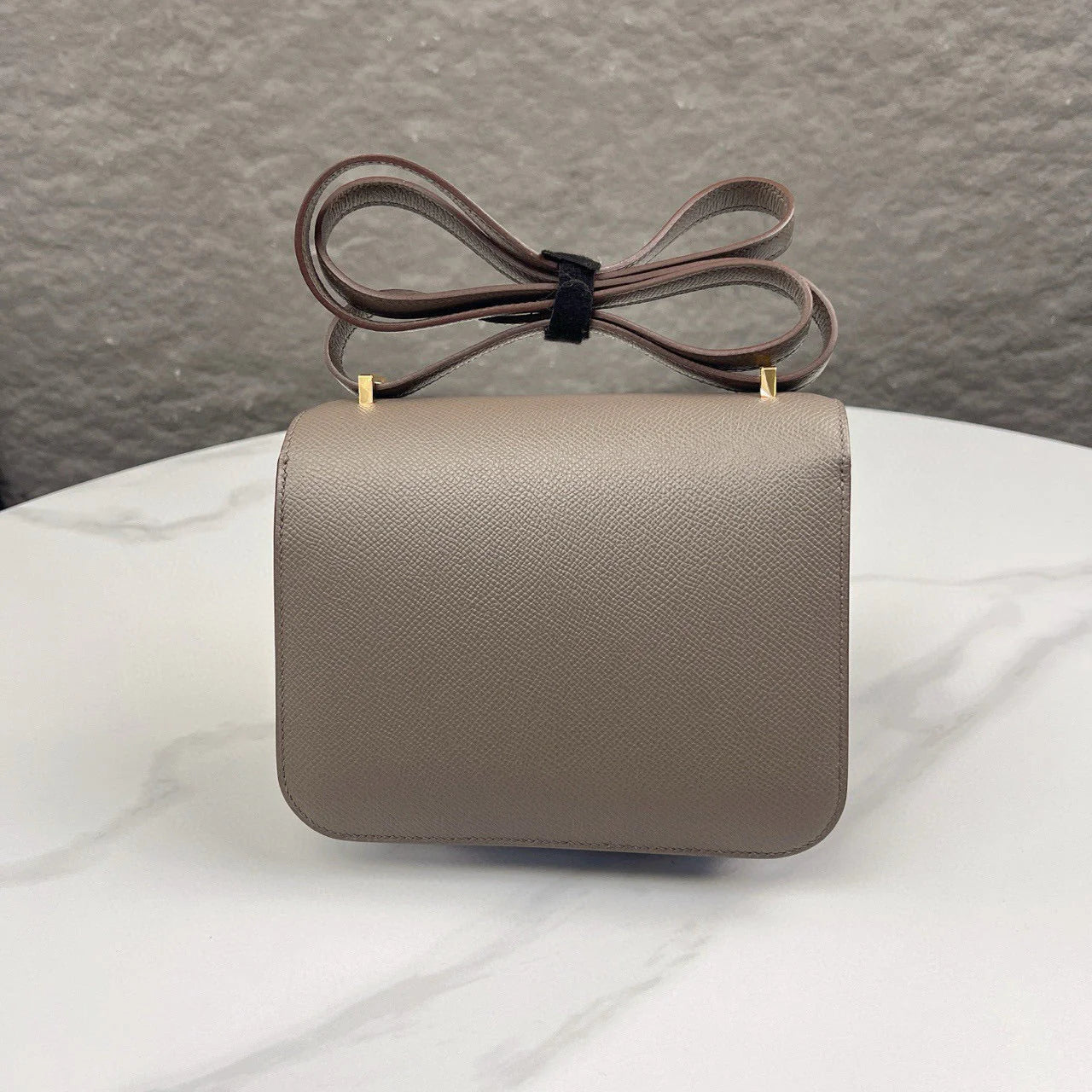 Hermès Constance 19 – Etain Epsom Leather with Gold Hardware - Zeuskicks