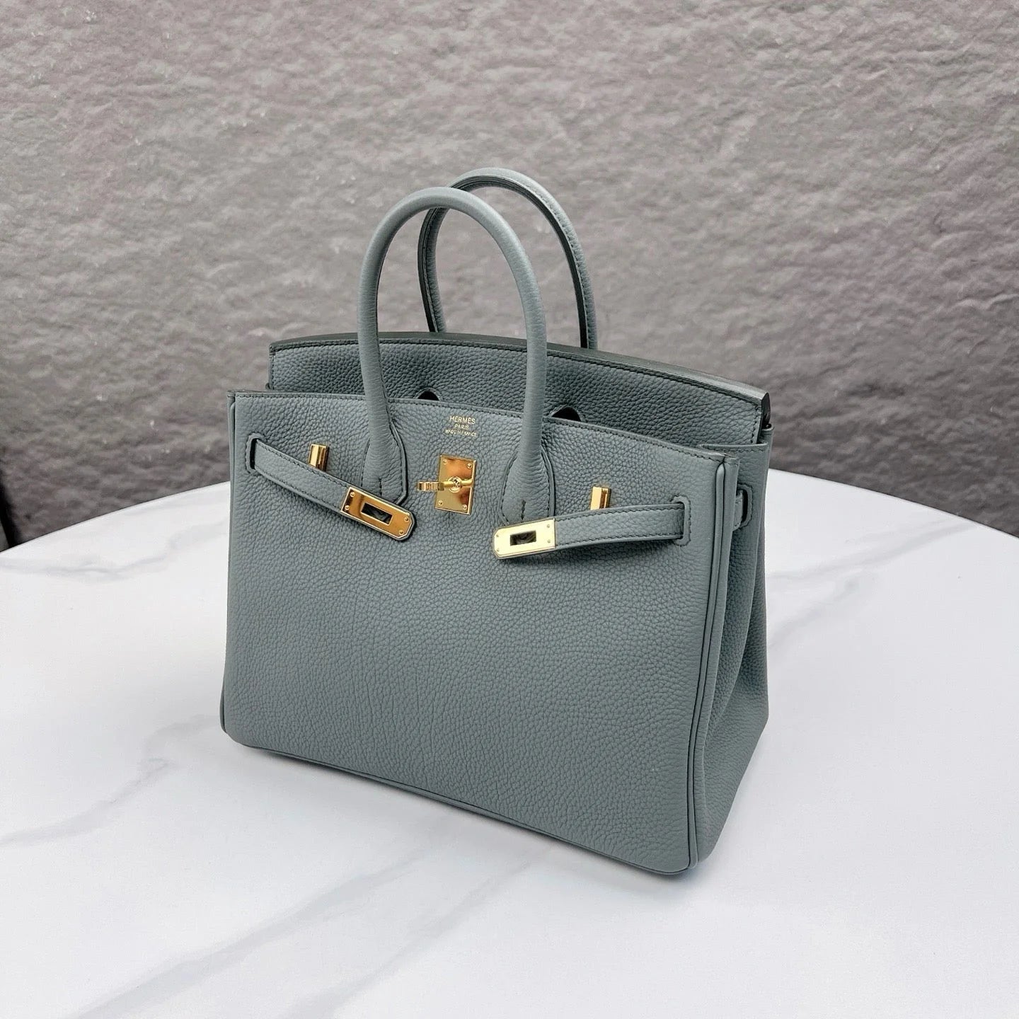 Hermès Birkin 25 – Vert Amande Togo Leather with Gold Hardware - Zeuskicks