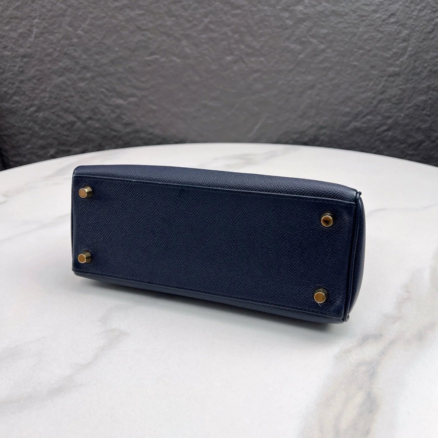 Hermès Kelly 25 Epsom – 2Z Blue Nuit with Gold Hardware - Zeuskicks