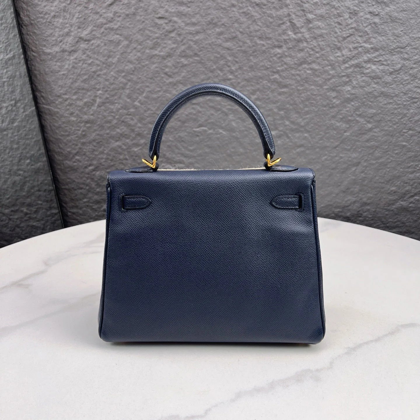 Hermès Kelly 25 Epsom – 2Z Blue Nuit with Gold Hardware - Zeuskicks