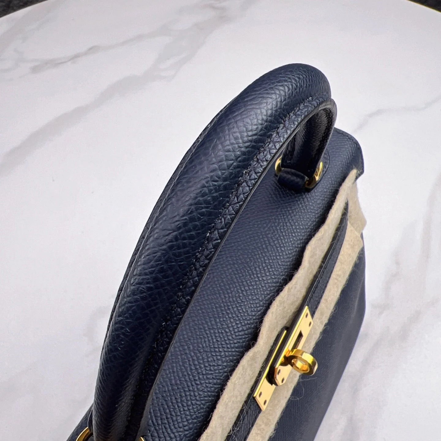 Hermès Kelly 25 Epsom – 2Z Blue Nuit with Gold Hardware - Zeuskicks