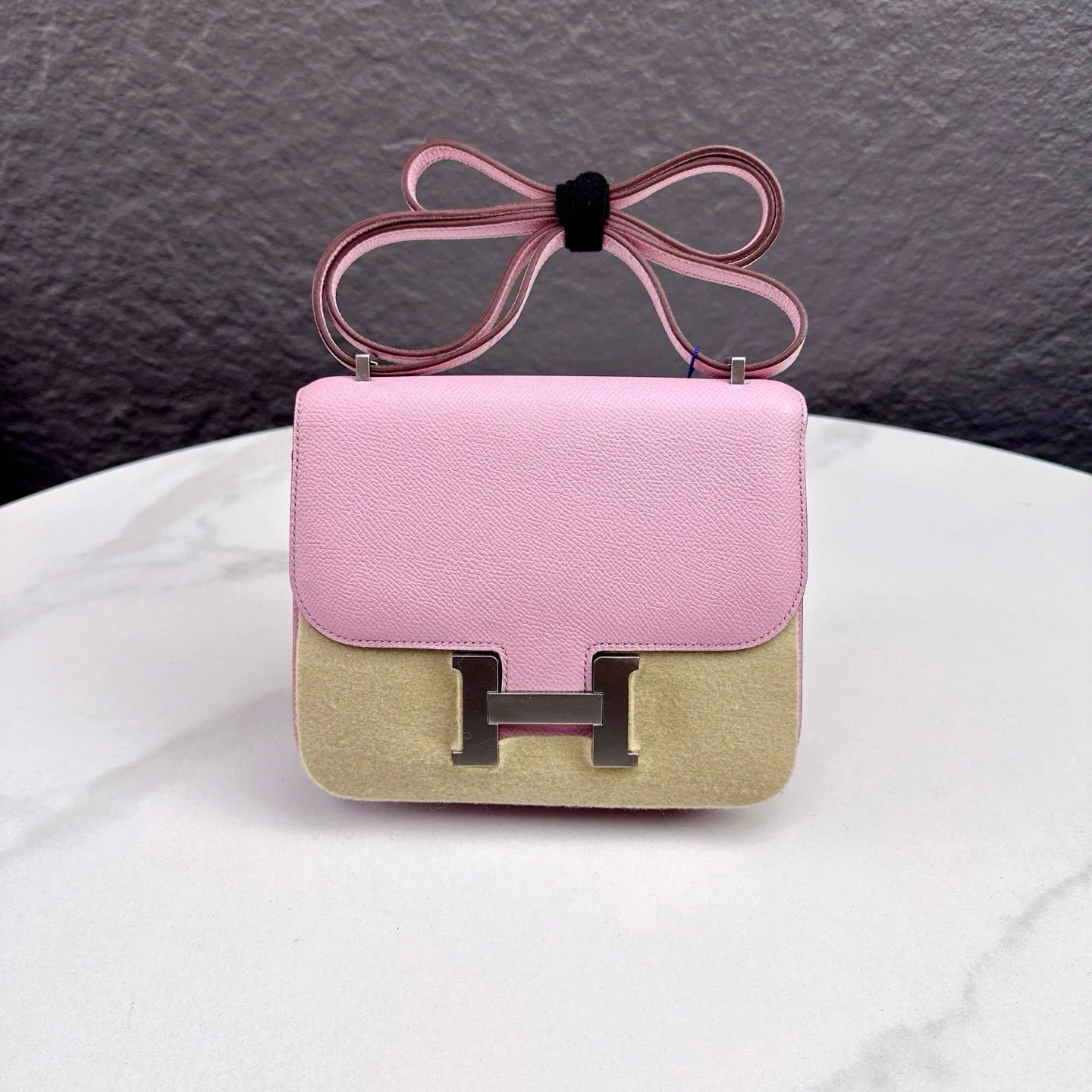 Hermès Constance 19 – Epsom Leather in Mallow Purple (2019, Silver Hardware) - Zeuskicks