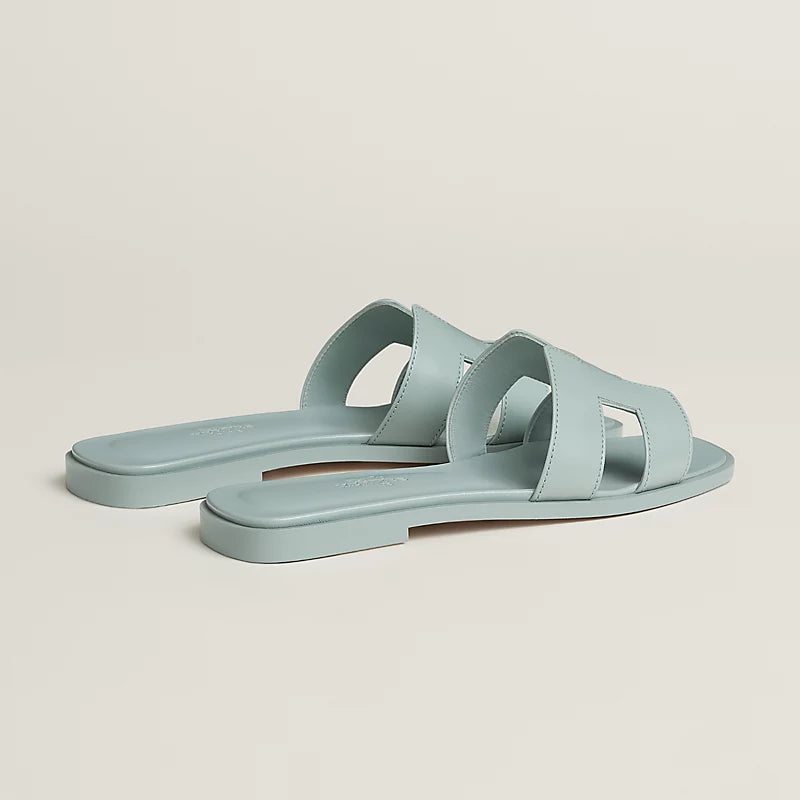 Hermès Oran Sandals – Glacier Luxe Calfskin - Zeuskicks