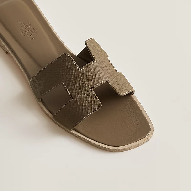 Hermès Oran Sandals – Etoupe Epsom Calfskin Elegance - Zeuskicks