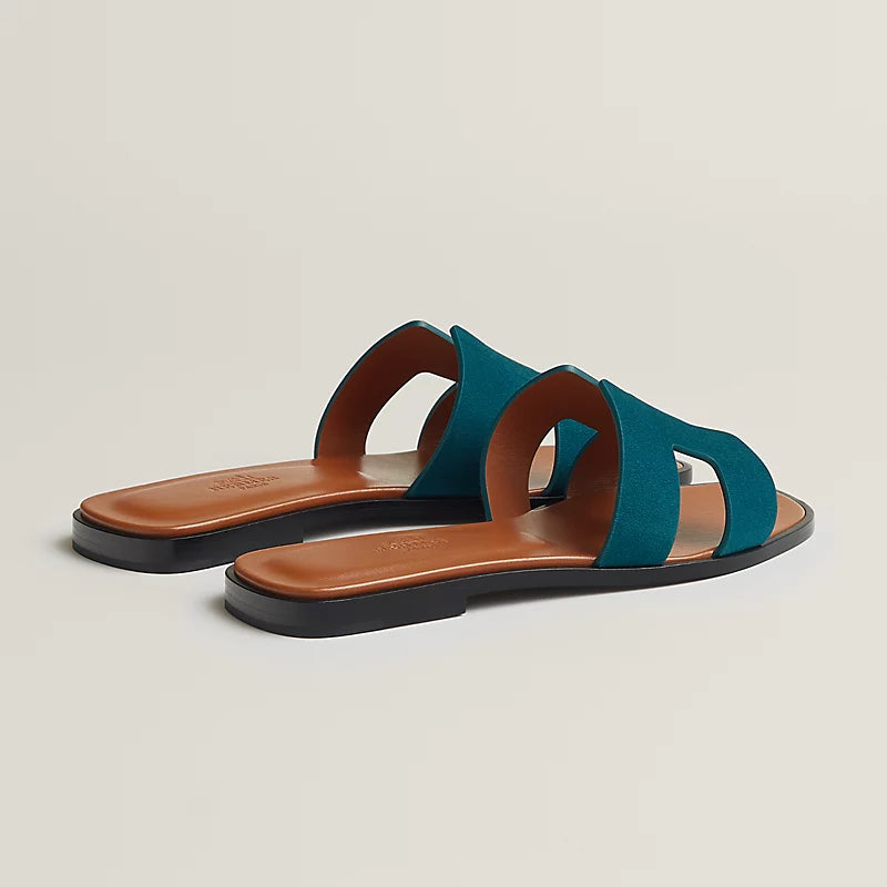 Hermès Oran Sandals – Noir Suede Goatskin Edition - Zeuskicks