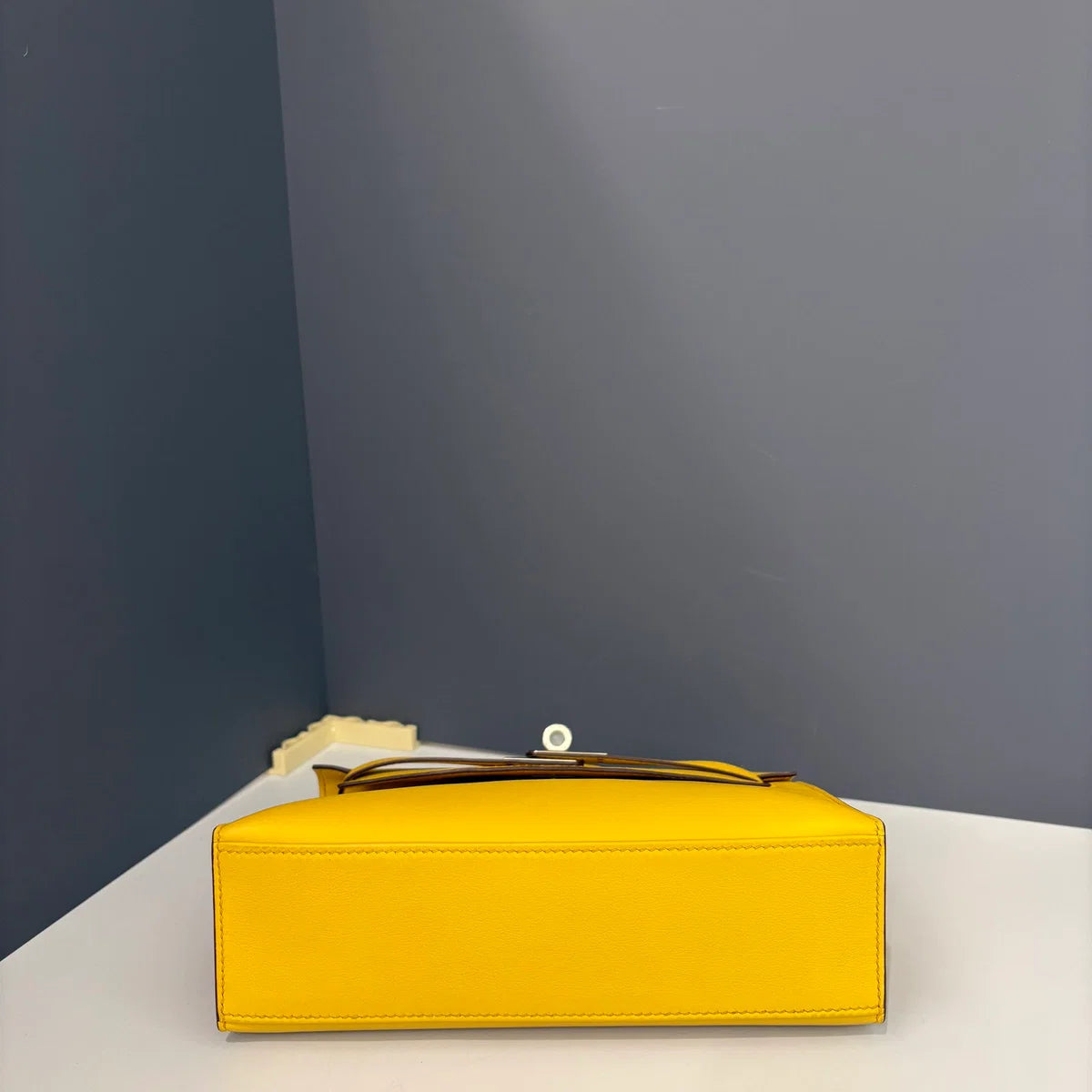 Hermès Kelly Pochette Swift 9D Jaune Amber