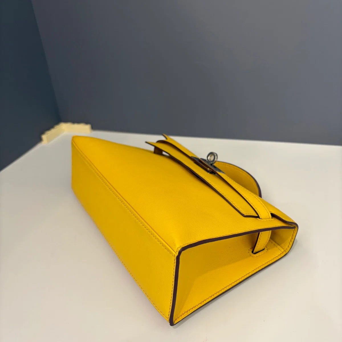 Hermès Kelly Pochette Swift 9D Jaune Amber