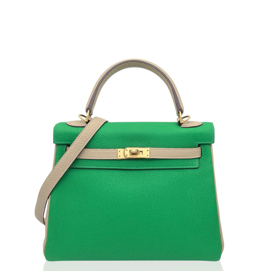 Hermès Horse Shoe Kelly 25 – Togo Leather in Bambou / Trench with Palladium Hardware